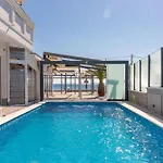 Paradiso, No 2 Apartamento *